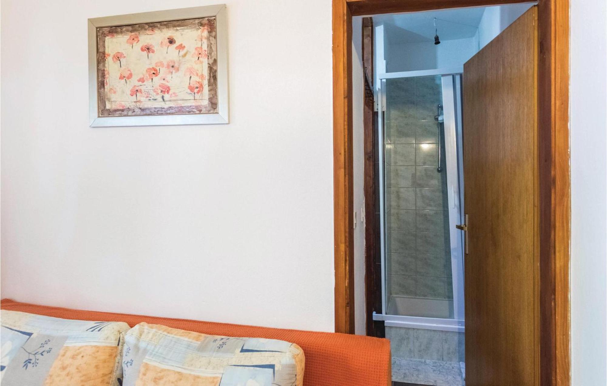 Awesome Apartment In Klek With Kitchen Zewnętrze zdjęcie